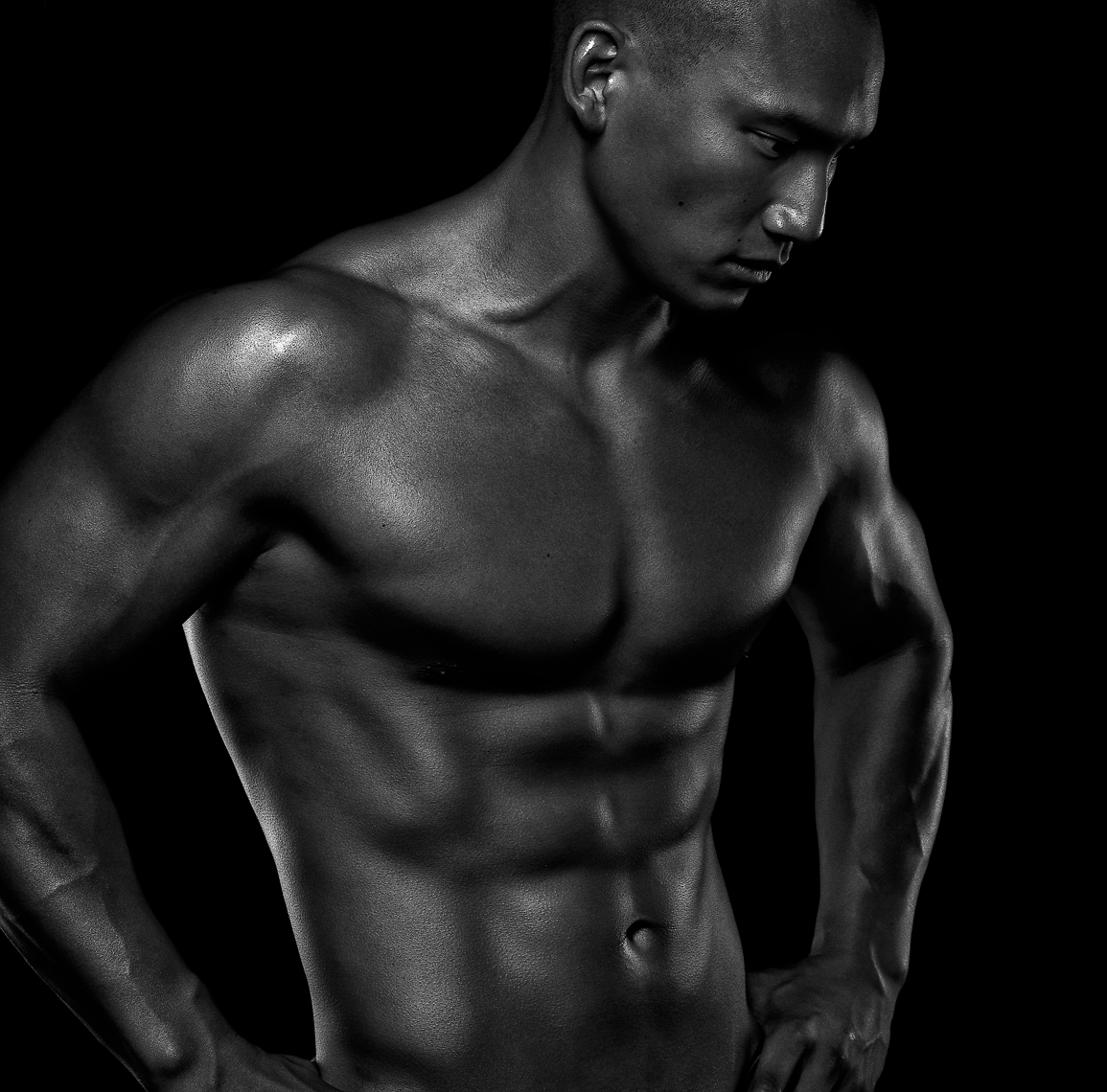 Male athlete fitness photography by Vancouver advertising photographer Waldy Martens