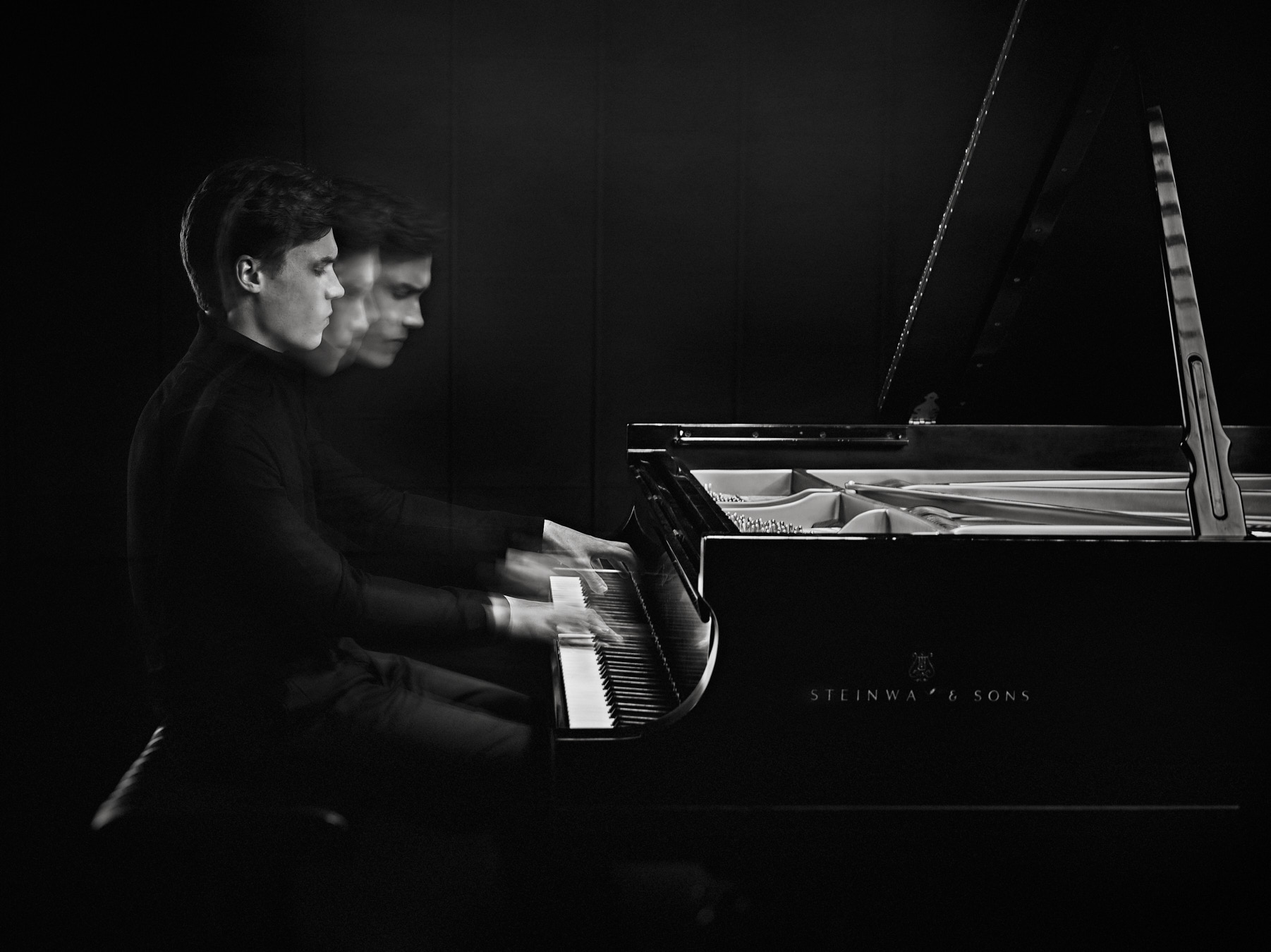 JaedenIzikDzurko-Pianist-May202023-279-1350px