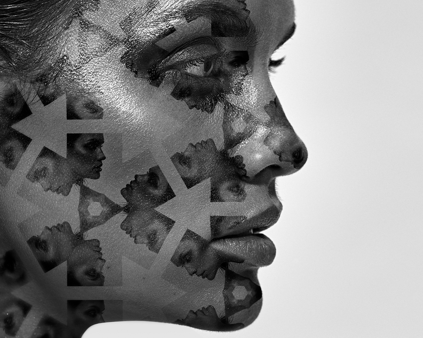 anita-194-face tattoo using selfie image