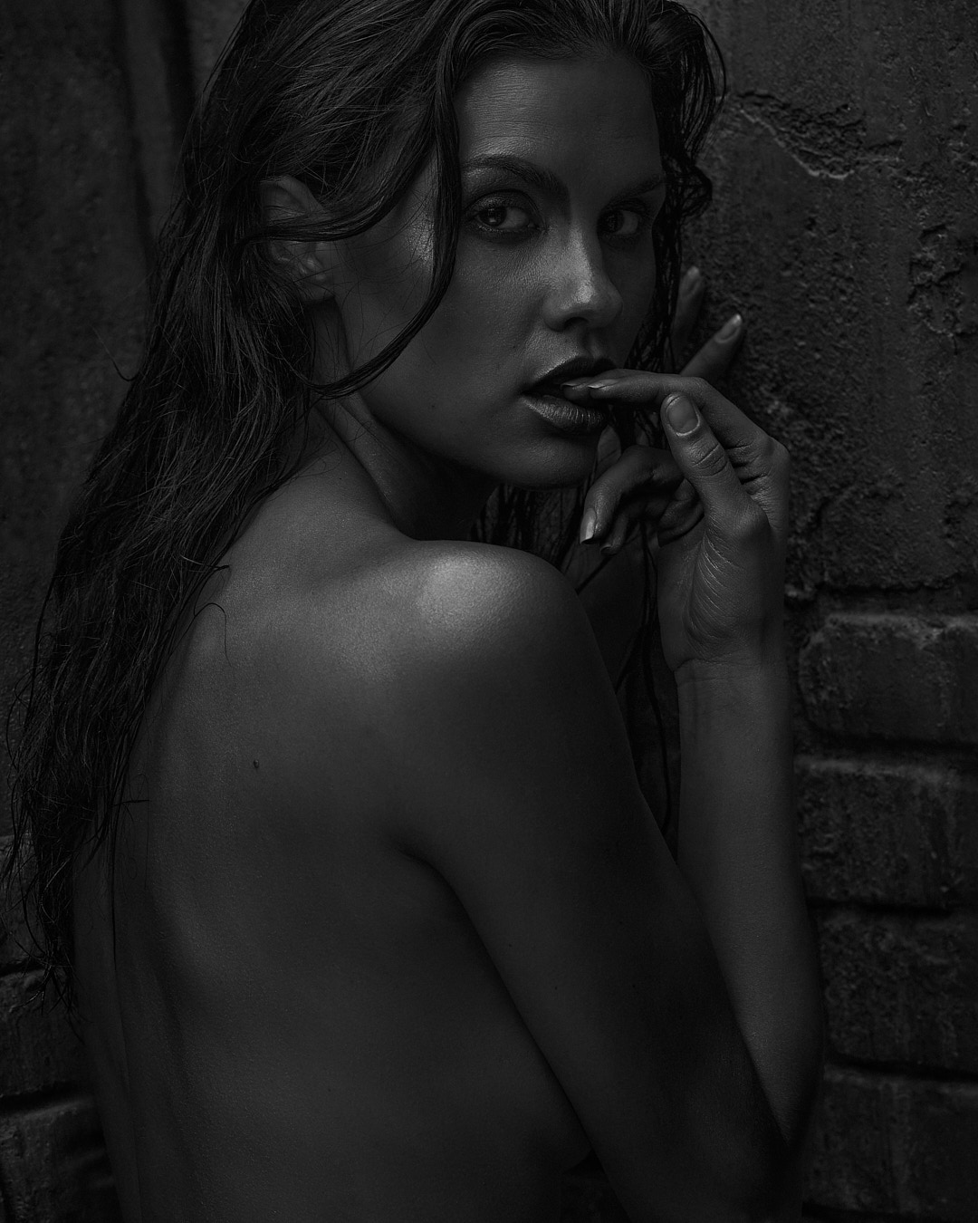 anita223-1350px